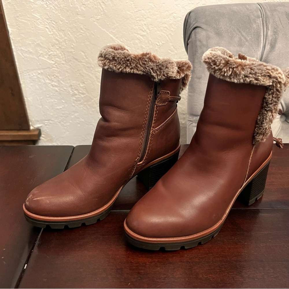 Naturalizer Brown Fur-Lined Winter Boots